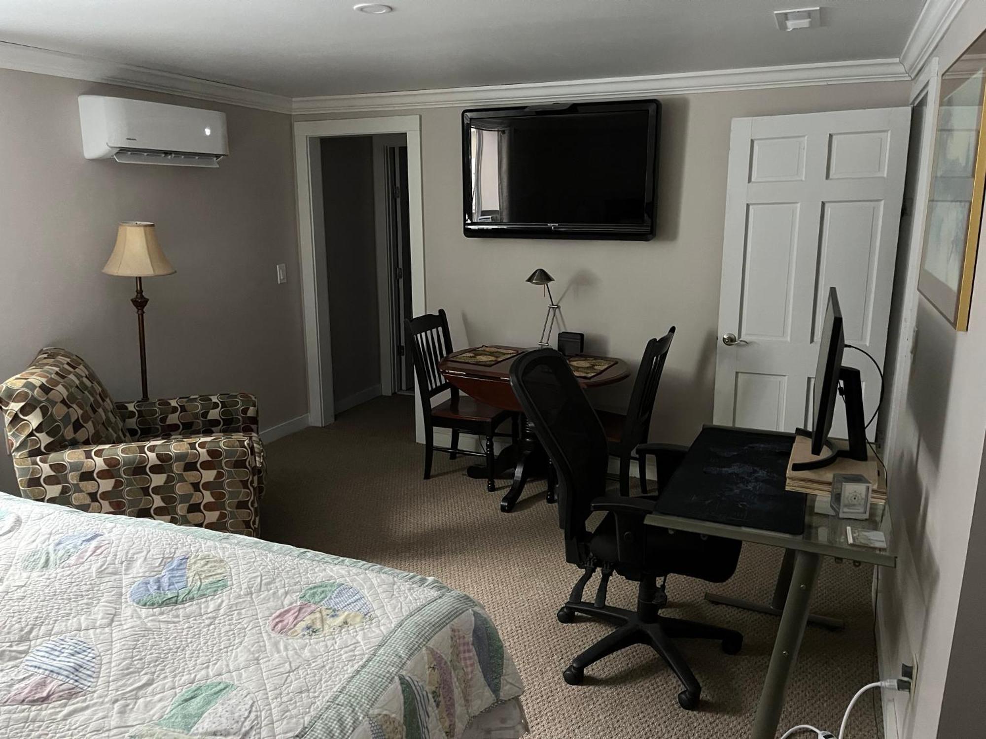 Plush Garden Level Apartment Near Stowe Morristown Exteriér fotografie